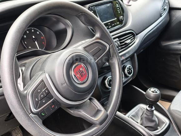 Sahibinden Fiat Egea 1.4 Fire Easy 2023 Model