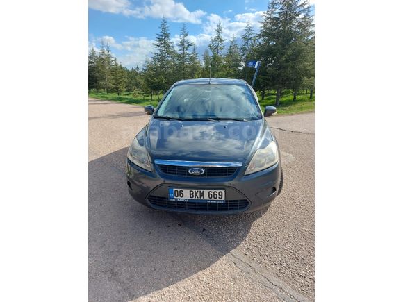 Sahibinden Ford Focus 1.6 Trend 2010 Model Ankara 275.000 km Gri