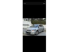 Sahibinden Hyundai Accent Blue 1.4 CVVT Mode 2012 Model  258.000 km Gri
