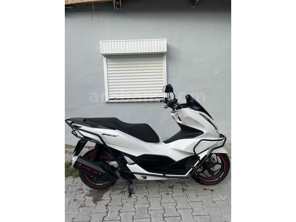 Garaj malı Honda PCX125 