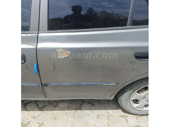 Sahibinden Hyundai Accent 1.3 1.3i 2000 Model