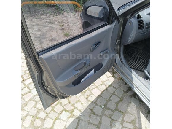 Sahibinden Hyundai Accent 1.3 1.3i 2000 Model