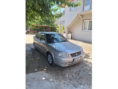 Sahibinden Hyundai Accent 1.6 Admire 2005 Model  216.000 km Gri (Gümüş)