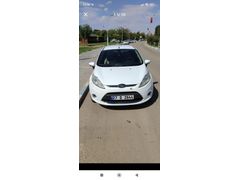 Sahibinden Temiz Ford Fiesta 1.4 TDCi Titanium 2012 Model  174.267 km Beyaz