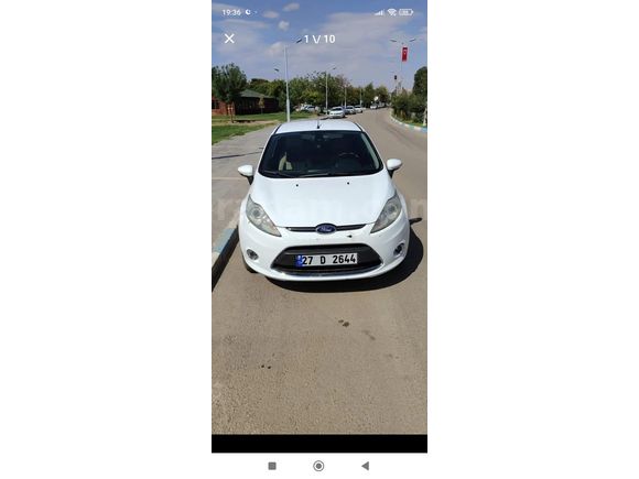 Sahibinden Acil Temiz Ford Fiesta 1.4 TDCi Titanium 2012 Model  175.000 km Beyaz