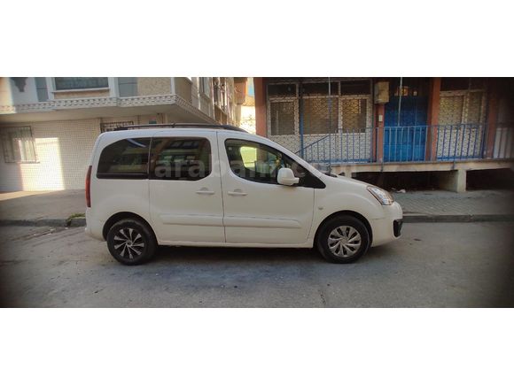 Sahibinden Citroen Berlingo 1.6 HDi Combi 2017 Model İstanbul 175.000 km Beyaz