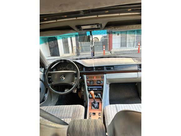 Acil satılık Sahibinden Mercedes - Benz 200 E 1992 Model 