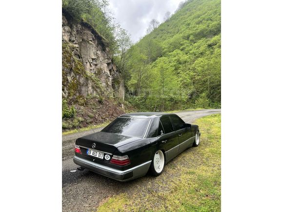 Acil satılık Sahibinden Mercedes - Benz 200 E 1992 Model 