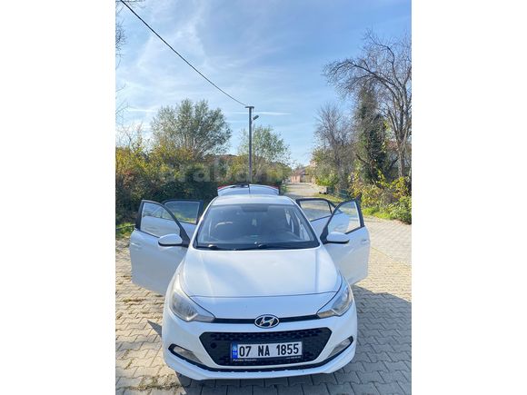 Sahibinden Hyundai i20 1.4 MPI Jump 2017 Model