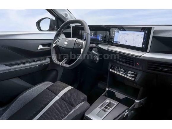 Opel Frontera-e GS 2025 Model Hatasız Boyasız-  13. 500 km- kış lastiği hediye