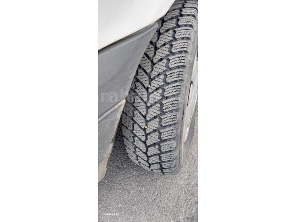 Sahibinden Ford Trucks Transit 350 M Araçta Webasto mevcut.