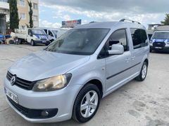 Volkswagen Caddy 1.6 TDI Comfortline 2011 