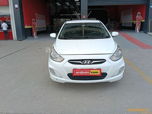Galeriden Hyundai Accent Blue 1.6 CRDI Mode Plus 2012 Model Adıyaman 163.179 km Beyaz