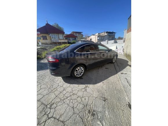 Sahibinden Ford Mondeo 2.0 TDCi Titanium 2011 Model İzmir
