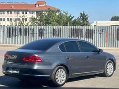 Sahibinden Volkswagen Passat 1.6 TDi BlueMotion Comfortline 2014 Model Kocaeli 111.000 km Füme