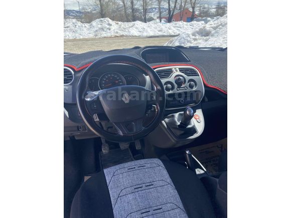 Sahibinden Renault Kangoo 1.5 dCi Touch 2017 Model 