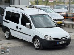 OPEL COMBO 2003 OTOMOBİL RUHSATLI 2 YILDA 1 MUAYNELİ KLİMALI