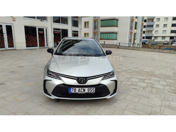 Sahibinden Toyota Corolla 1.5 Vision Plus 2026 Model