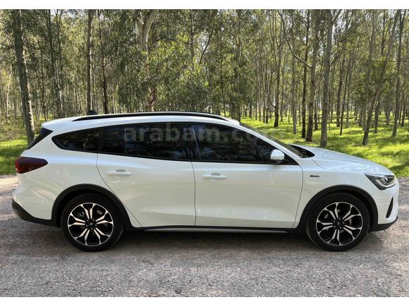 Sahibinden Ford Focus 1.0 EcoBoost Active X 2023 Model 