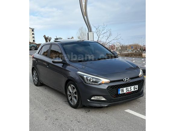 MEMURDAN TEMİZ KULLANILMIŞ İ20