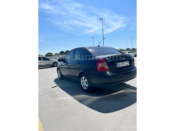 Sahibinden Hyundai Accent Era 1.4 Select 2010 Model
