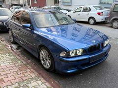 TR’de tek  SKY BLUE + PiANO BLACK 3.0 v6 231 hp