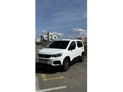 Sahibinden Peugeot Rifter 1.6 BlueHDI Active Comfort 2022 Model 