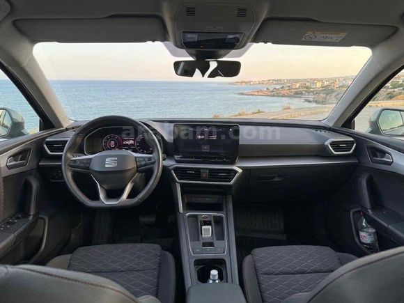 Sahibinden Seat Leon 1.5 eTSI FR 2023 Model Kocaeli
