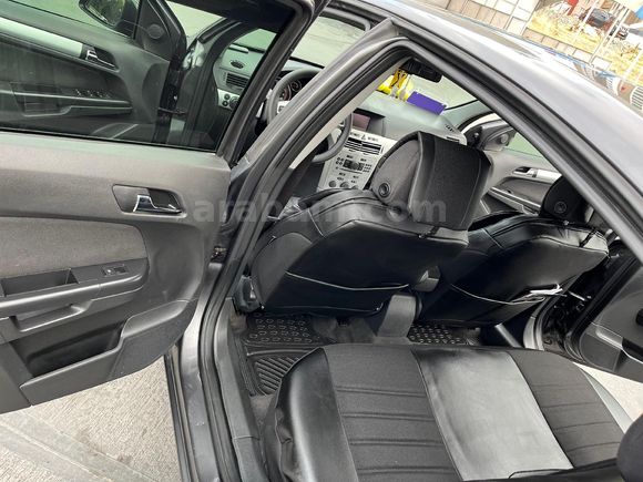 Sahibinden Opel Astra 1.6 Enjoy Elegance 2010 Model İstanbul 190.600 km Füme