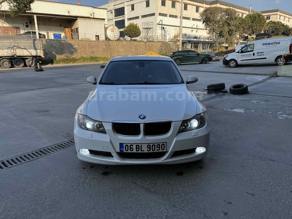 Sahibinden BMW 3 Serisi 316i Standart 2008 Model İzmir 249.000 km Beyaz