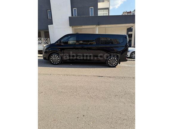 en dolu paket Ford Tourneo Custom 2.0 EcoBlue 320 L Titanium Plus 2025 Model km11bin otomobil ruhsatlı