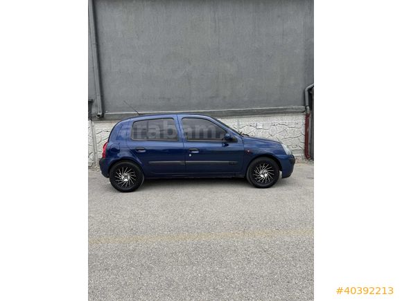 2003 MODEL OTOMATİK VİTES KLİMALI 1.4 CLİO K.KARTINA TAKSİT