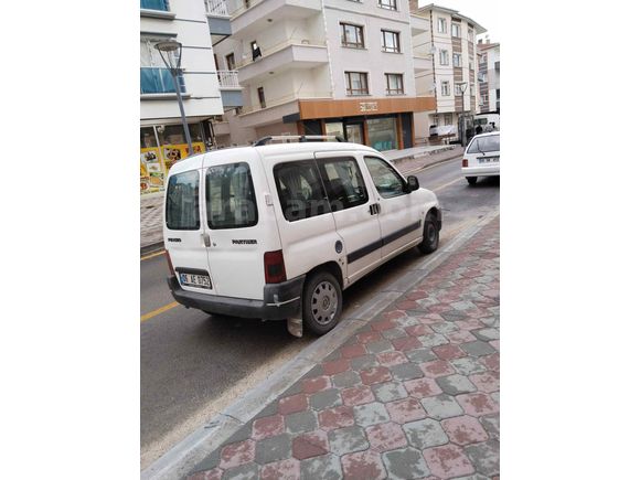 Sahibinden Peugeot Partner 1.9 D 2003 Model 