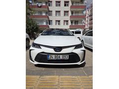 Sahibinden Toyota Corolla 1.8 Hybrid Dream 2019 Model  165.500 km Beyaz