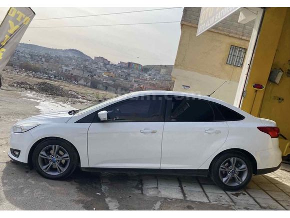 Boyasiz tramersiz Ford Focus 1.6 TDCi Style 2016  