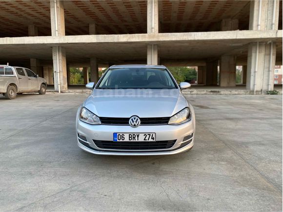 Sahibinden Volkswagen Golf 1.6 TDi BlueMotion Comfortline 2015 Model  152.000 km Gri (metalik)
