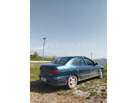 Sahibinden Renault Megane 1.6 RTE 1998 Model