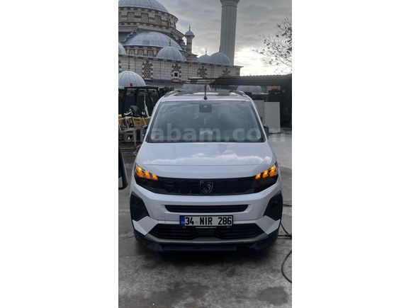 Sahibinden Peugeot Rifter 1.5 BlueHDI GT 2025 Model 