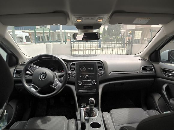 Sahibinden Renault Megane 1.6 Touch 2019 Model