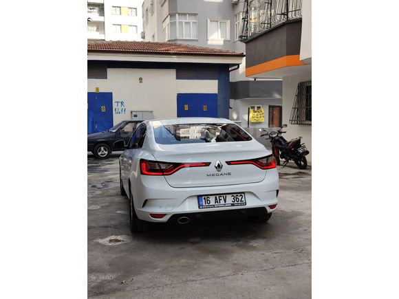 Sahibinden Renault Megane 1.6 Touch 2019 Model