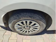 Galeriden Fiat Egea 1.3 Multijet Easy 2021 Model Eskişehir 121.620 km Beyaz