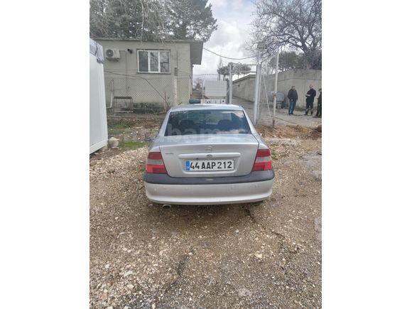 Sahibinden Opel Vectra 2.0 GLS 1996 Model