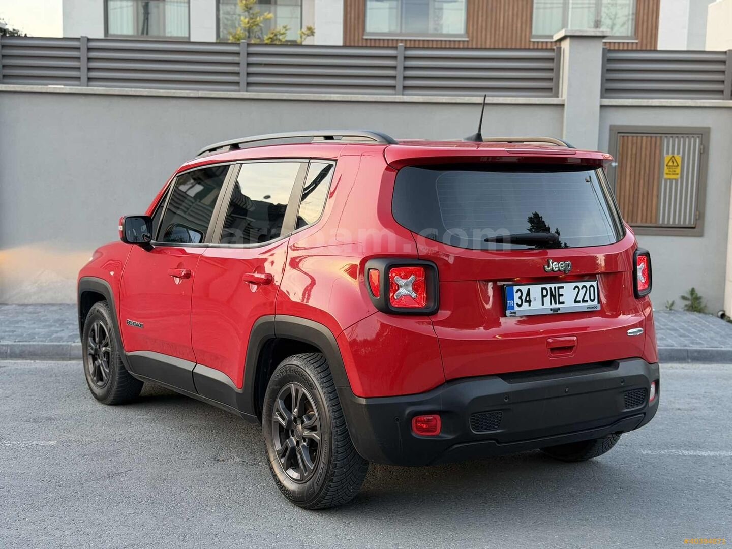 Galeriden Jeep Renegade 1.3 T Longitude 2020 Model İstanbul 93.000 km Kırmızı 5