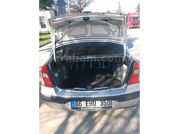 Sahibinden Renault Clio 1.4 Alize 2006 Model