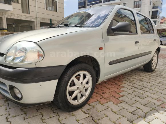 Değişensiz Takaslı Sahibinden Renault Clio 1.6 RXT 2000 Model