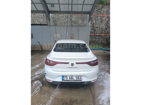 sahibinden temiz masrafsız Megane 4