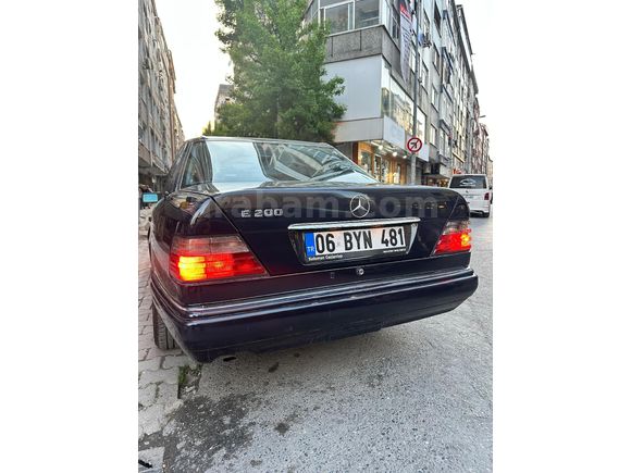 Sahibinden Mercedes - Benz E 200 1995 Model