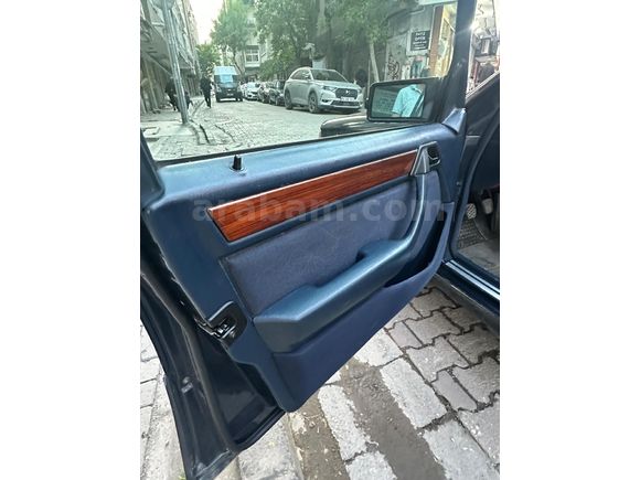 Sahibinden Mercedes - Benz E 200 1995 Model