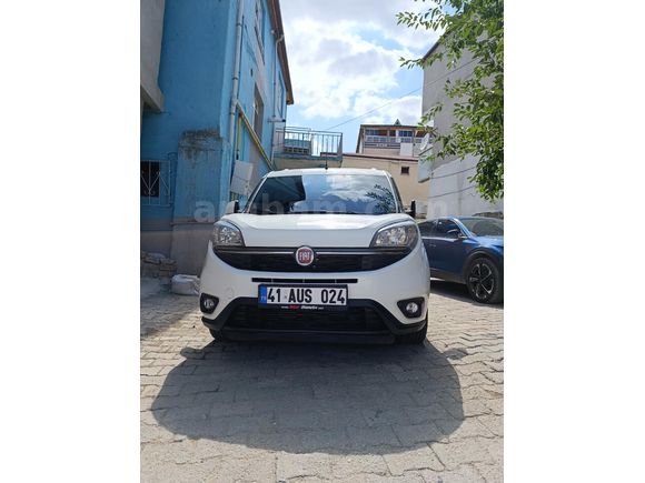 Sahibinden Fiat Doblo Combi 1.6 Multijet Safeline 2021 Model  90.000 km Beyaz