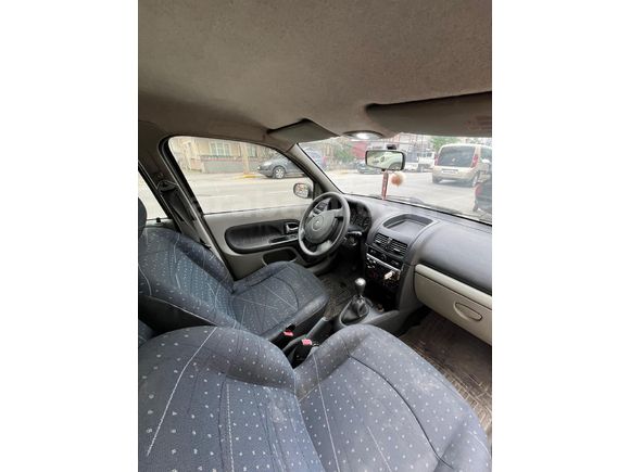 Sahibinden Renault Clio 1.2 Dynamic 2004 Model Balıkesir